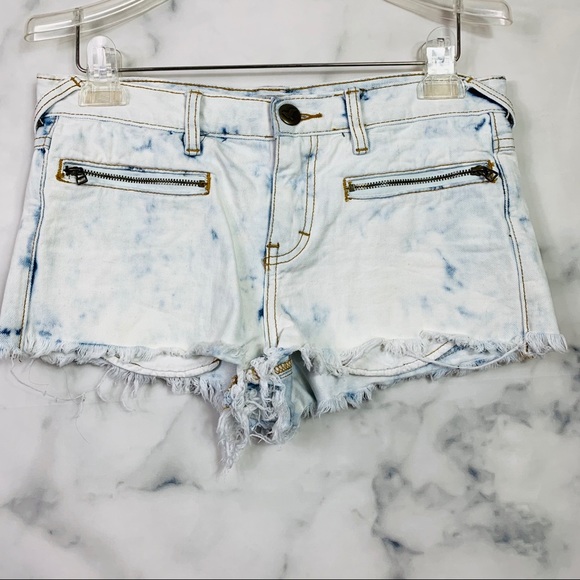 Free People Pants - Free People Bleached Raw Hem Denim Shorts